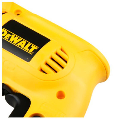 Furadeira 3/8 600W 220V VVR DWD014-B2 - Dewalt